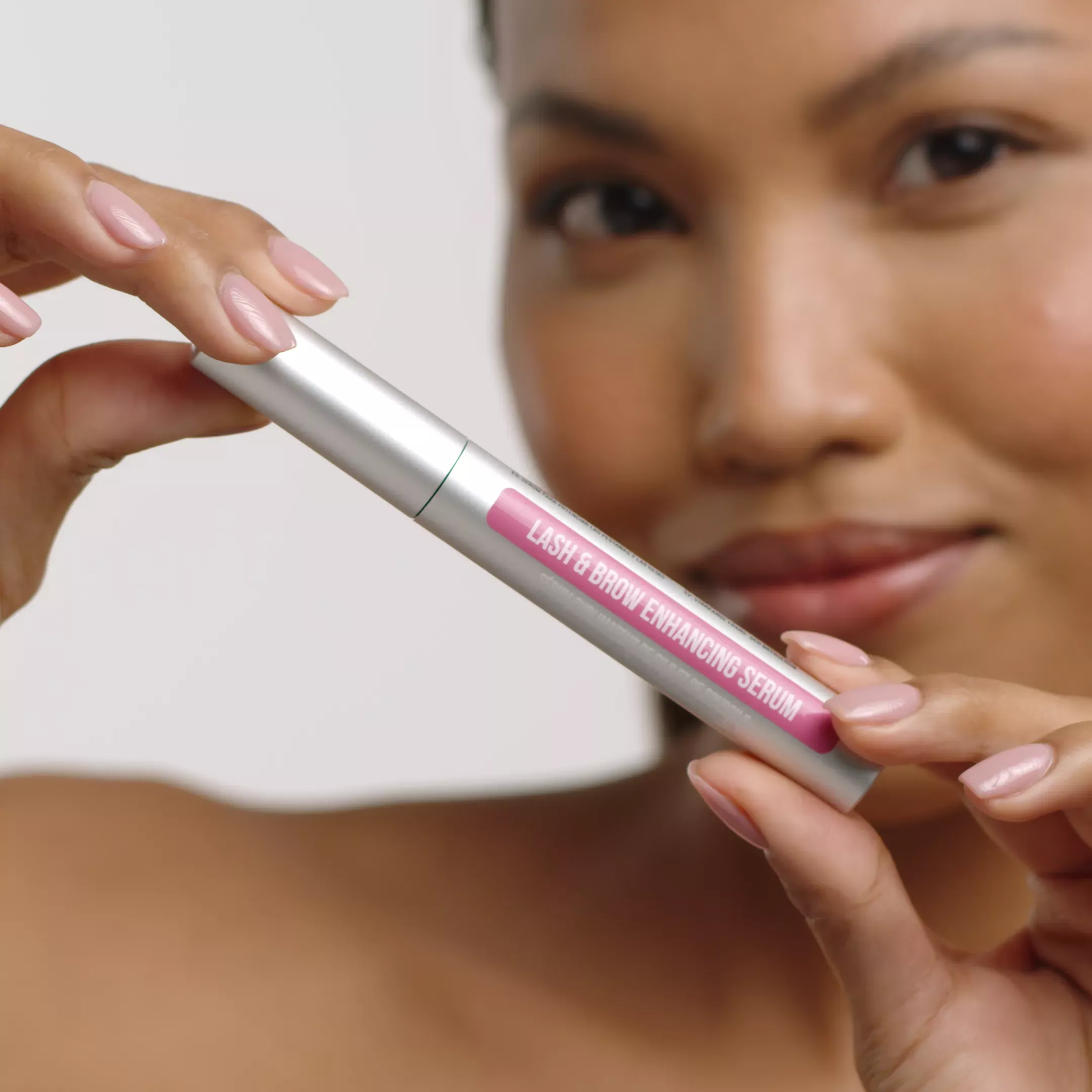 Lash & Brow Enhancing Serum - Image 2